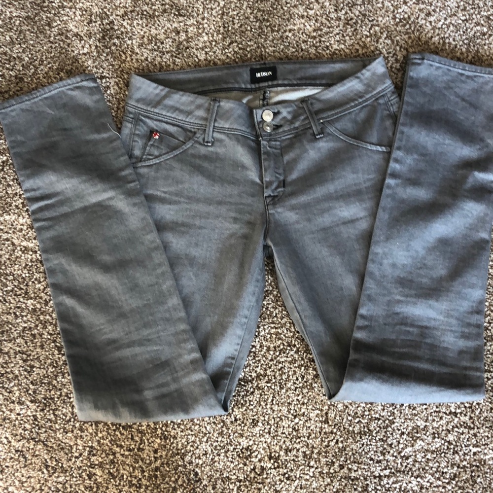 NWOT Gray Hudson Jeans 28